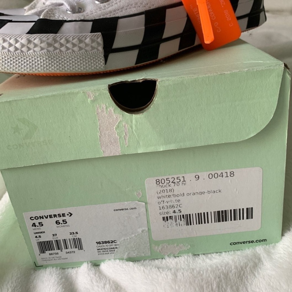 Off-white Converse - Picture 2 of 4